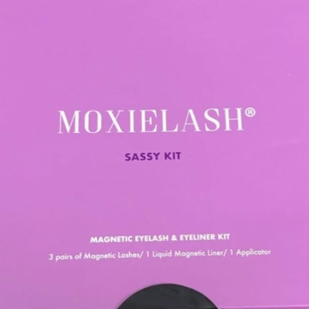 NEW MOXIELASH Sassy Kit Magnetic Lashes Silk & Min